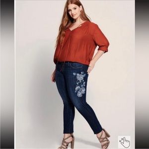 Torrid Embroidered Jeans - size 14W